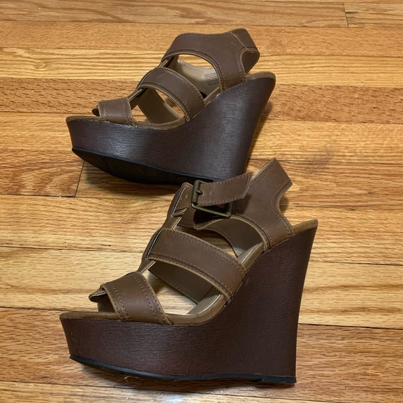 Candies Heeled Sandals - Picture 4 of 6